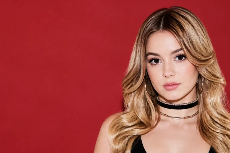 Molly Little Net Worth 2026: Earnings, Career & Bio